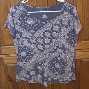 Sonoma Women's Blue Bandana Floral Print Short Sleeve Casual Top Size Medium